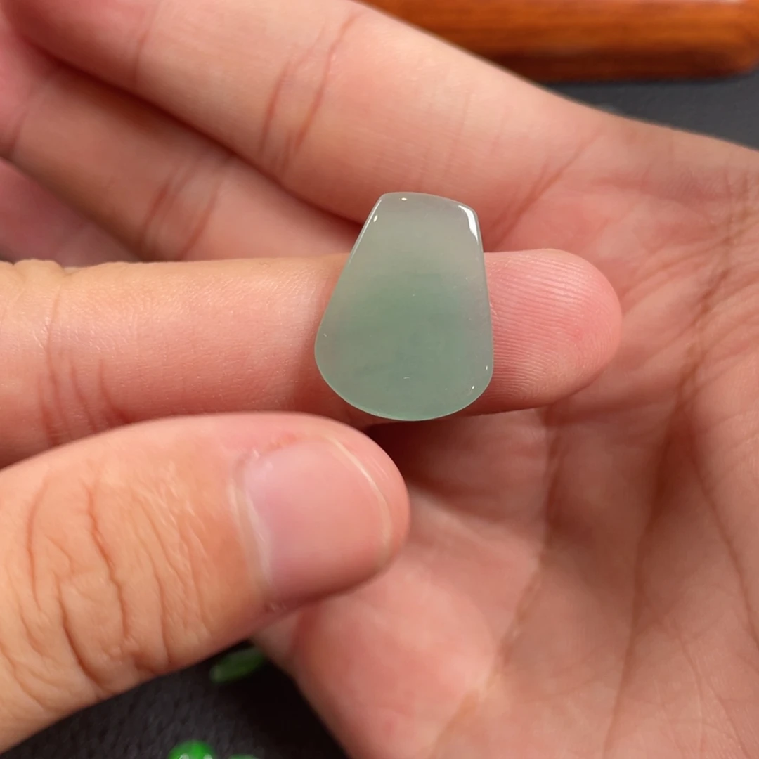 翡翠未镶嵌挂件翡翠珠宝翡翠珠宝