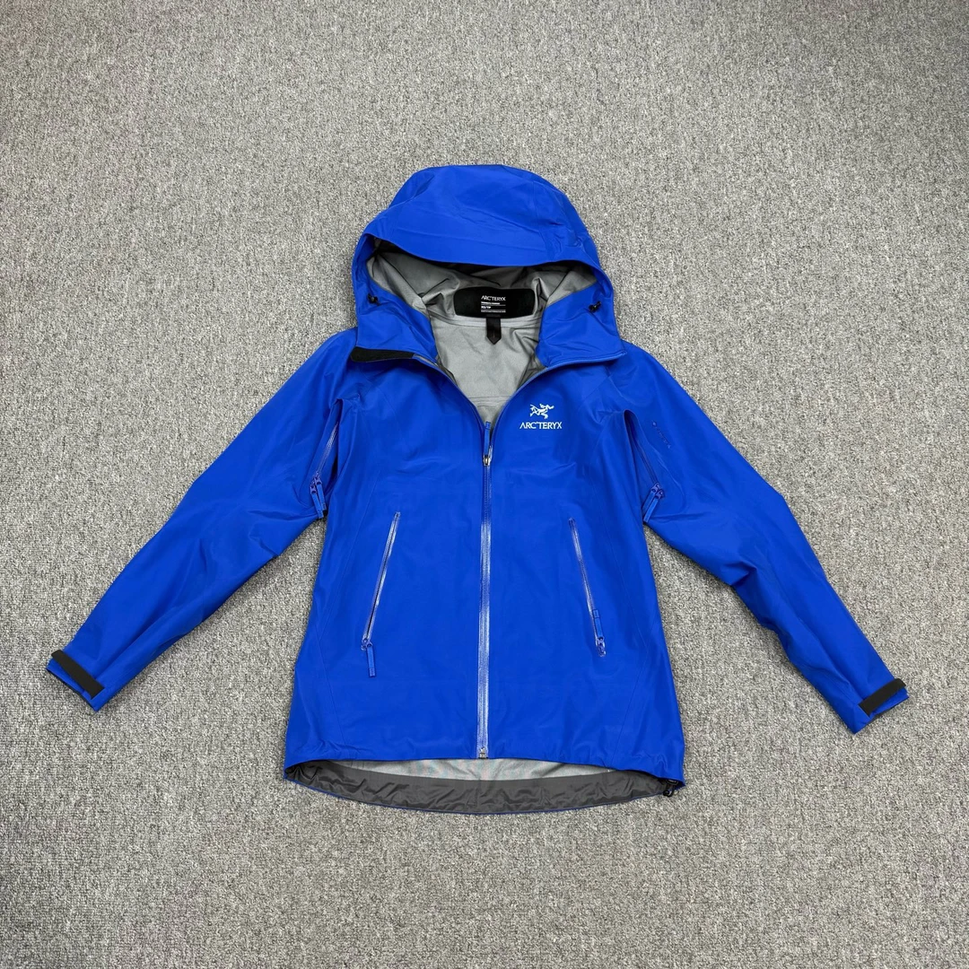 99新 ARC'TERYX/始祖鸟 17363199 Beta 连帽冲锋衣 XS码99新