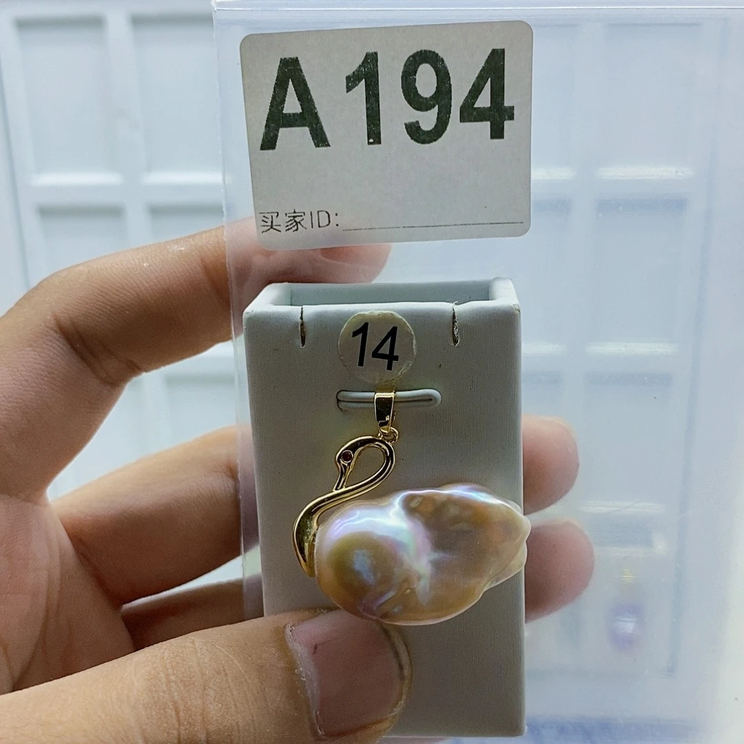 颈饰合金淡水珍珠
