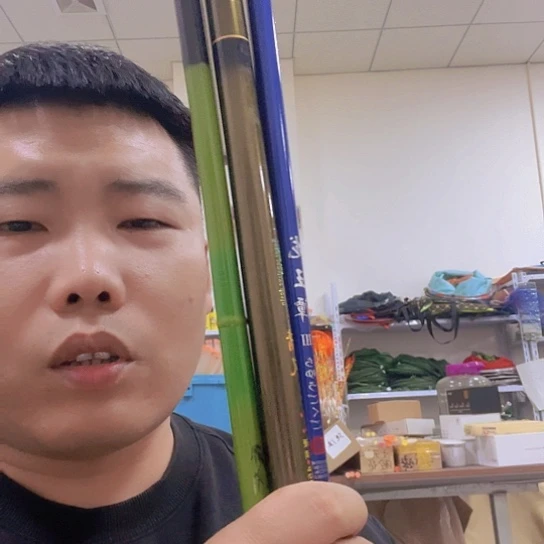 小***饿三支杆子1111111111