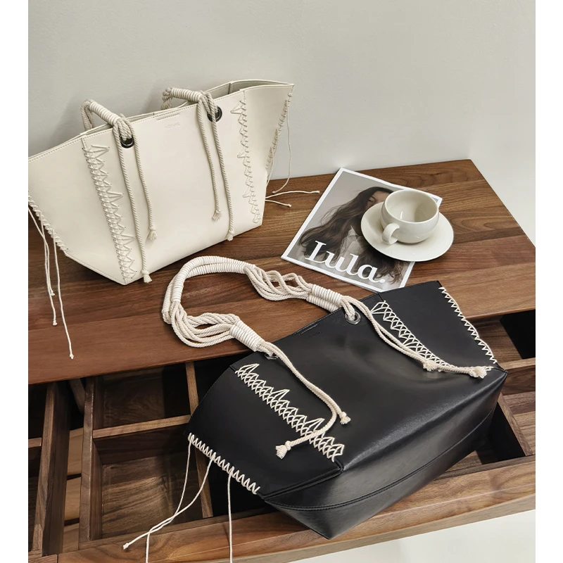 A美洋MEIYANG 小森林单肩包【商场同款】 几何大容量休闲托特包U