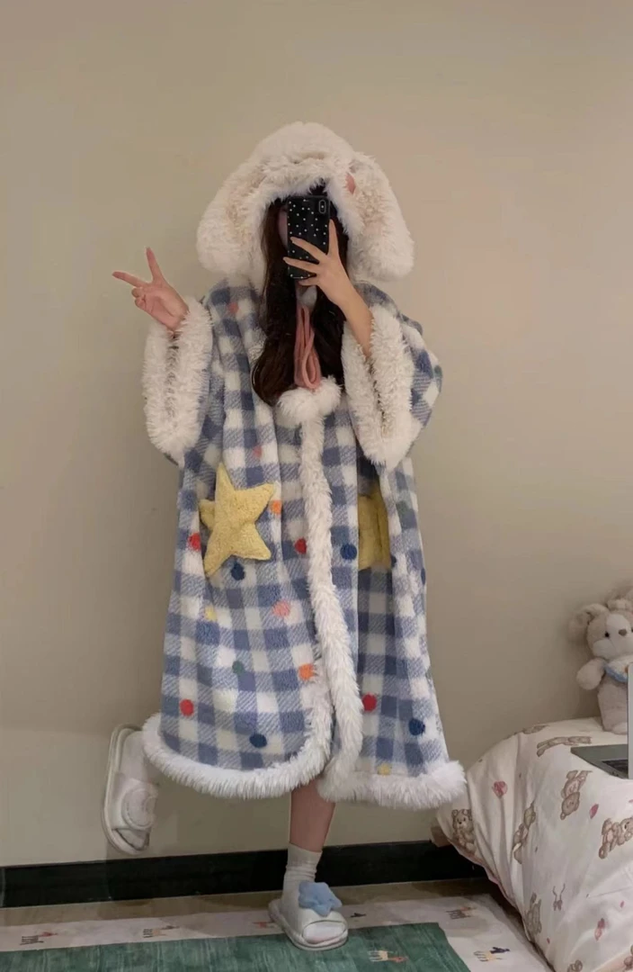 大耳狗连帽卡通睡袍女秋冬季毛绒加厚斗篷睡衣家居服披风
