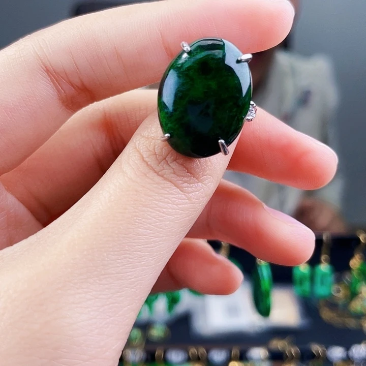 翡翠戒指银S925镶嵌饰品