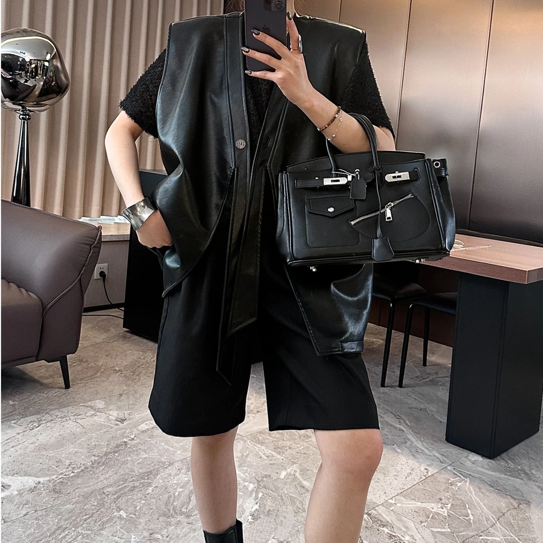 GaiQu“长风”设计师款重工不规则气质复古立体蛋白皮皮衣