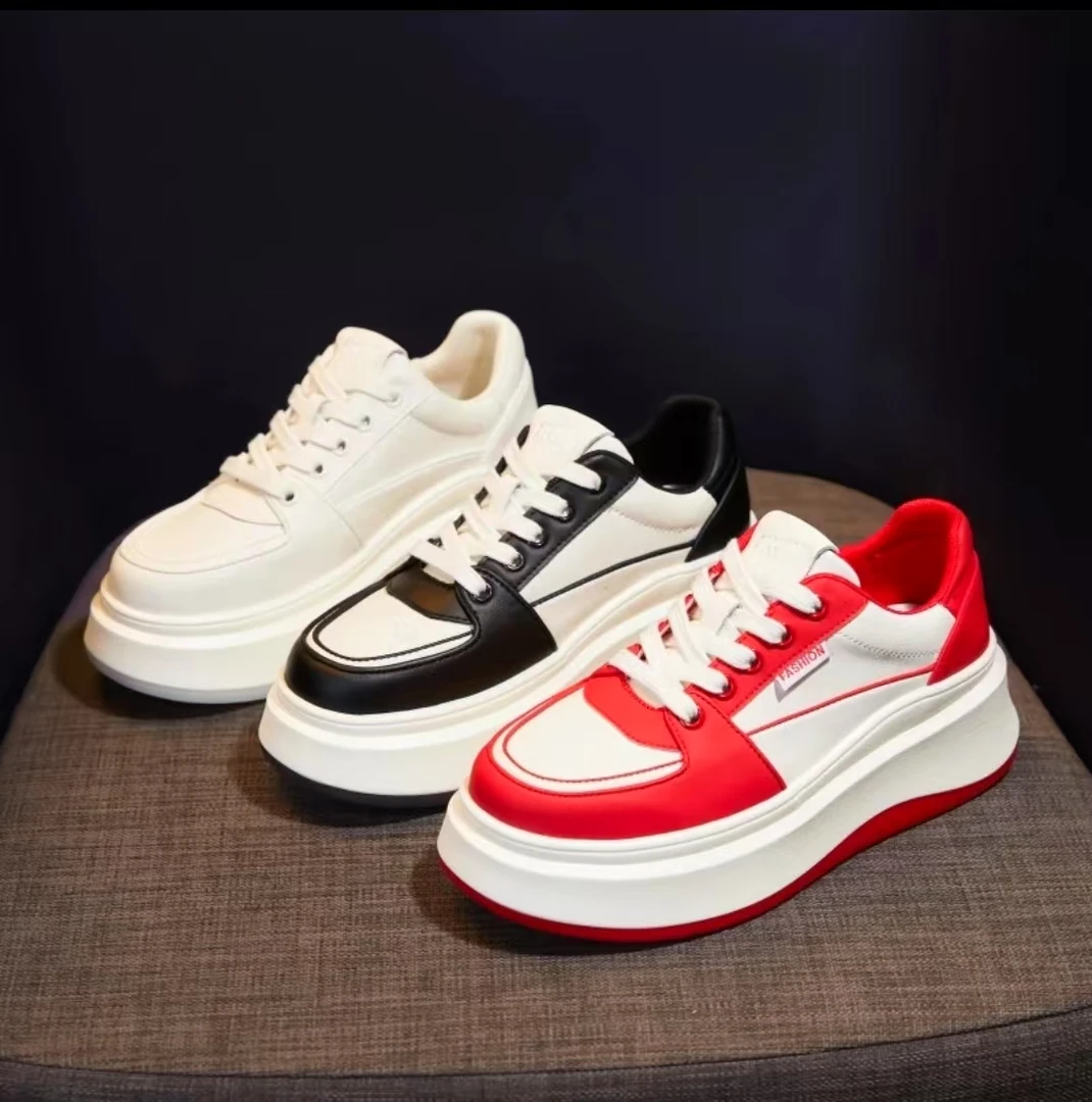 2024年网红爆款潮牌女鞋时尚百搭鞋