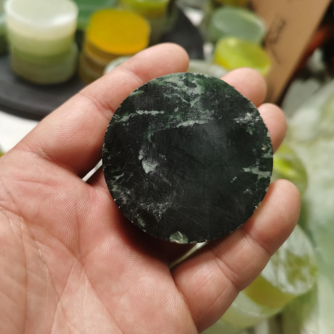 生肖狗岫玉私人定制不退