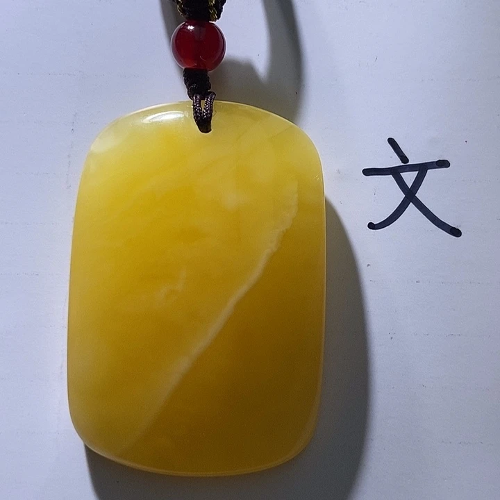 琥珀未镶嵌珠宝奇石31