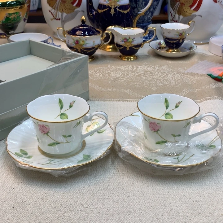 紫砂金瓷阁精品瓷器店