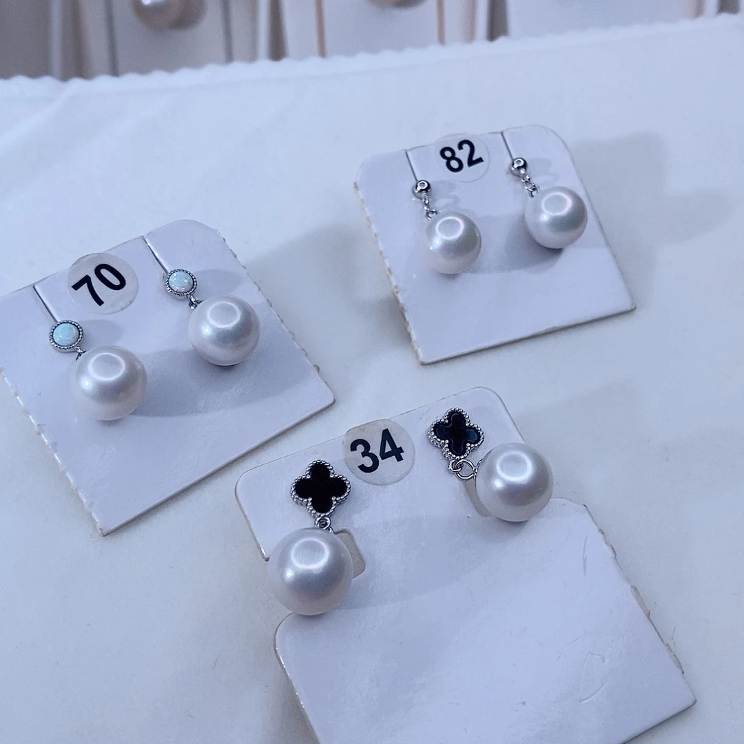 颈饰银S925镶嵌淡水珍珠S****a