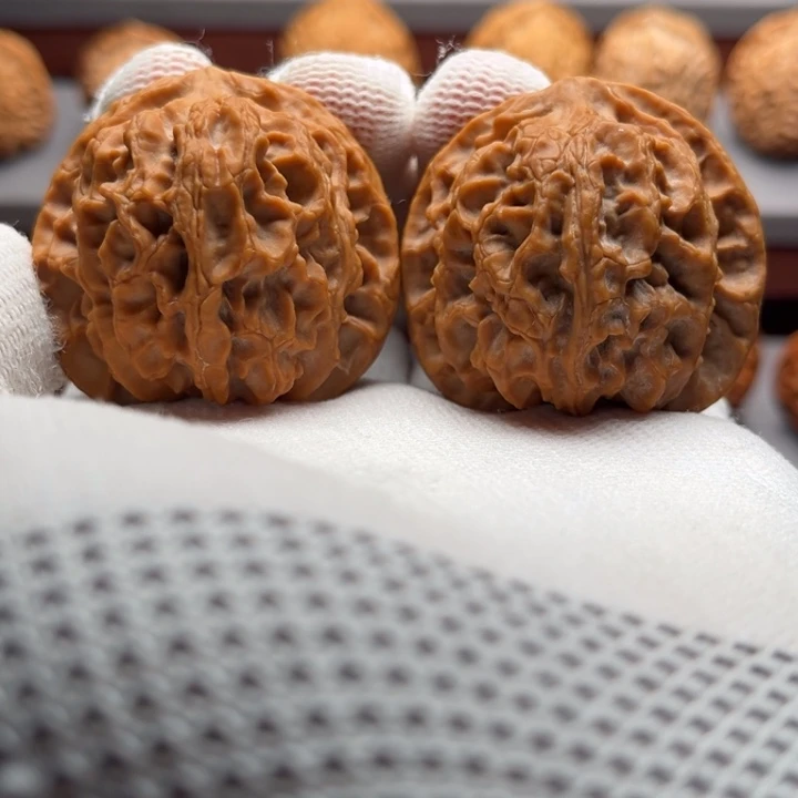 文玩核桃吊坠?****.苹果圆 42