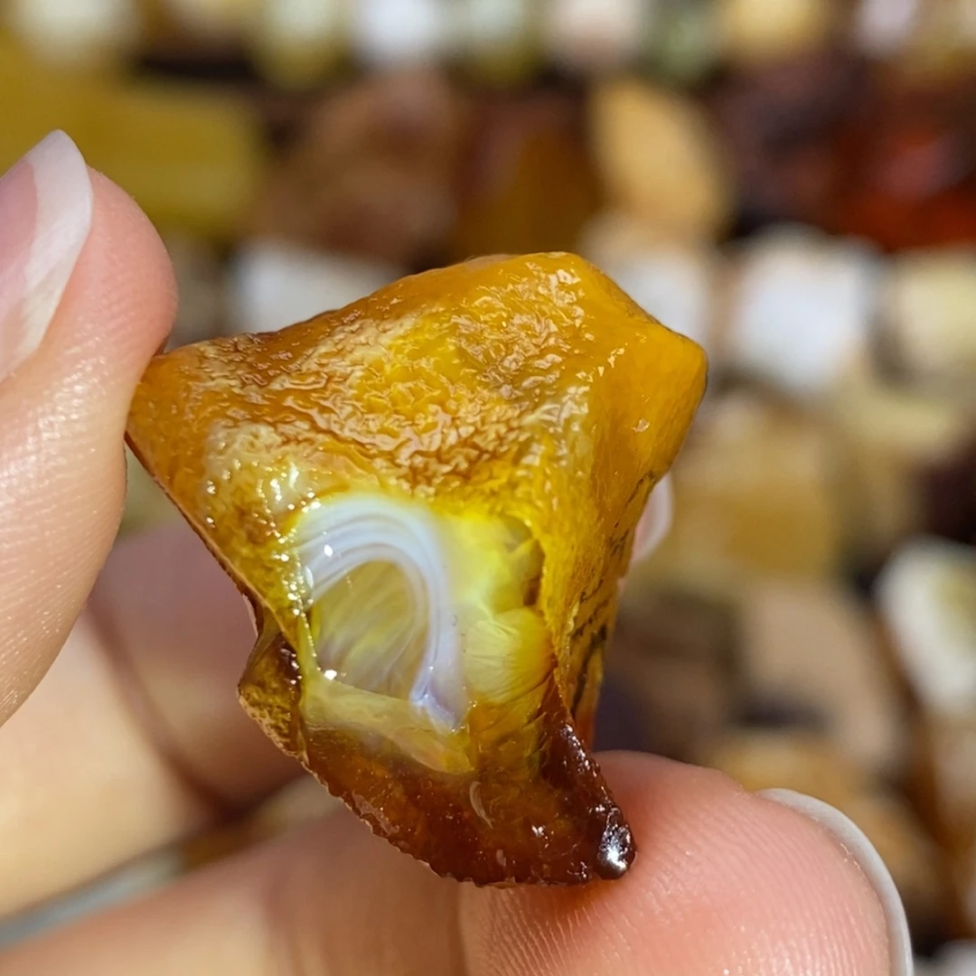 定制琥珀未镶嵌蜜蜡