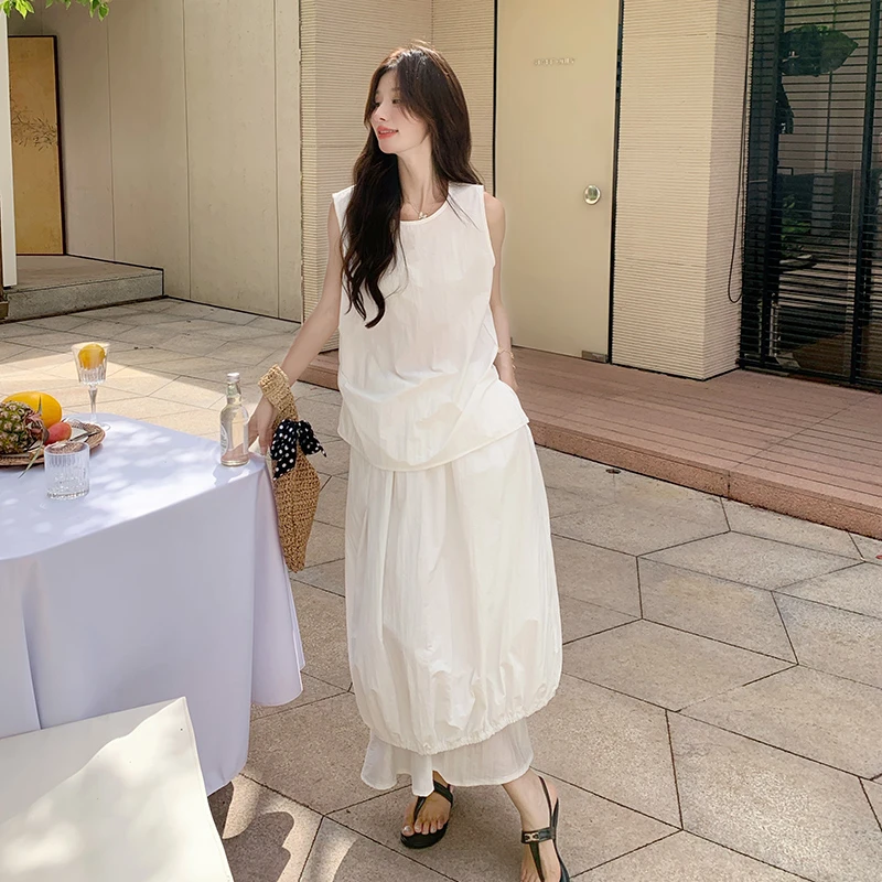 清冷气质感白色拼接花苞半身裙套装女2025夏季圆领无袖上衣两件套