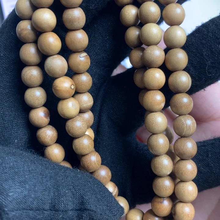 檀香木其他印度老山檀香0.7/108瑕疵