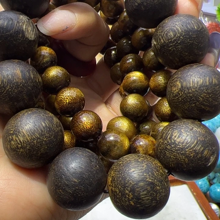 大果紫檀（缅甸花梨）12柳手串