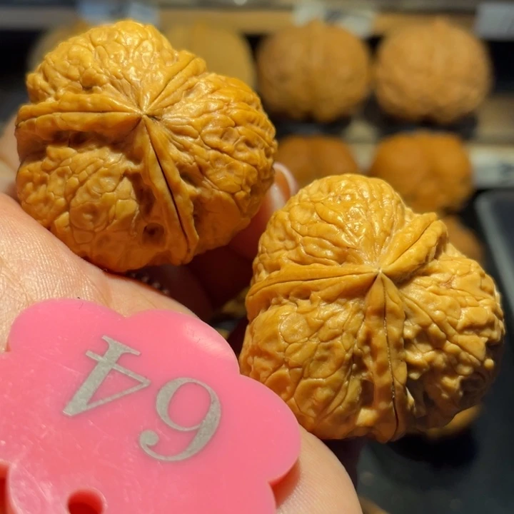 三棱本本核桃尺寸38