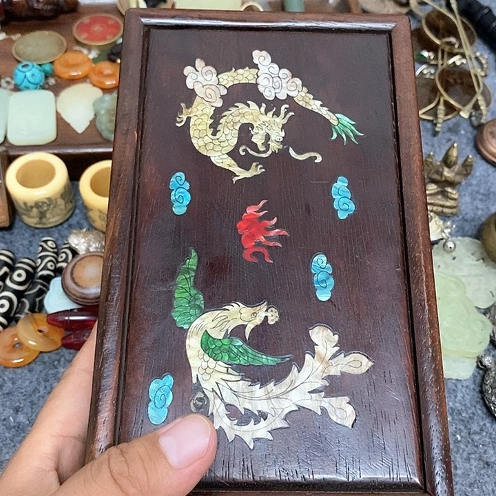 艳***子古玩收藏喜欢防漏