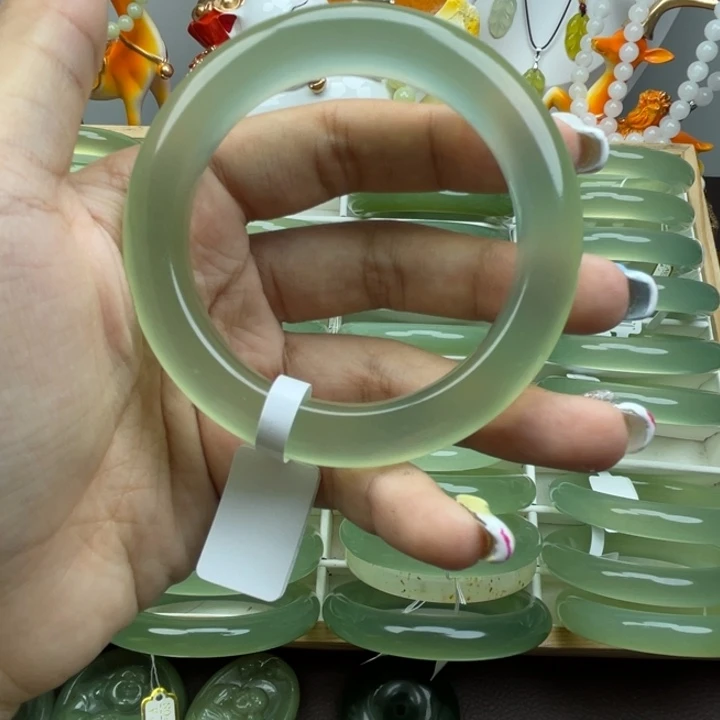 姗***呐岫玉未镶嵌手镯岫玉手镯