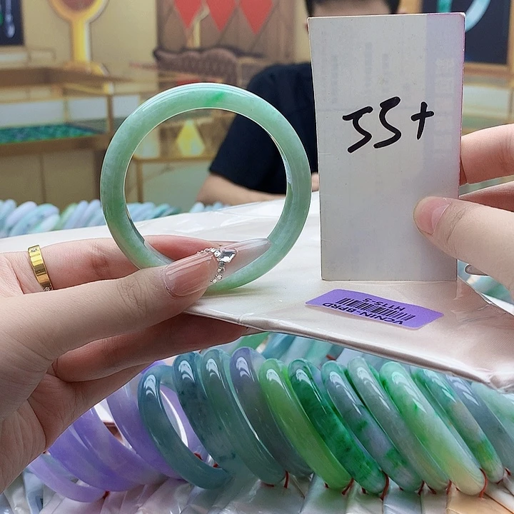 未镶嵌手镯翡翠nnn