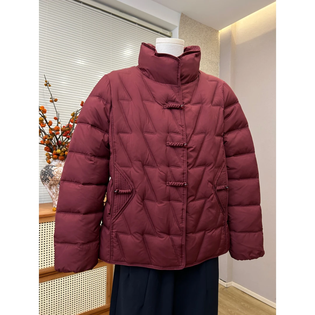 高端妈妈冬季新款时尚洋气超好看保暖独特漂亮高级棉服外套女棉袄