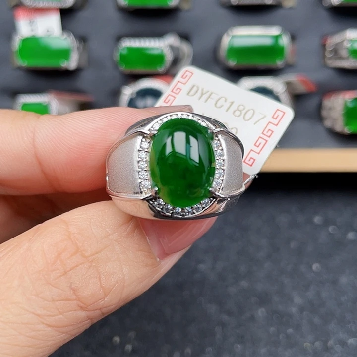 雷***社翡翠银S925镶嵌戒指编号1807没运费险