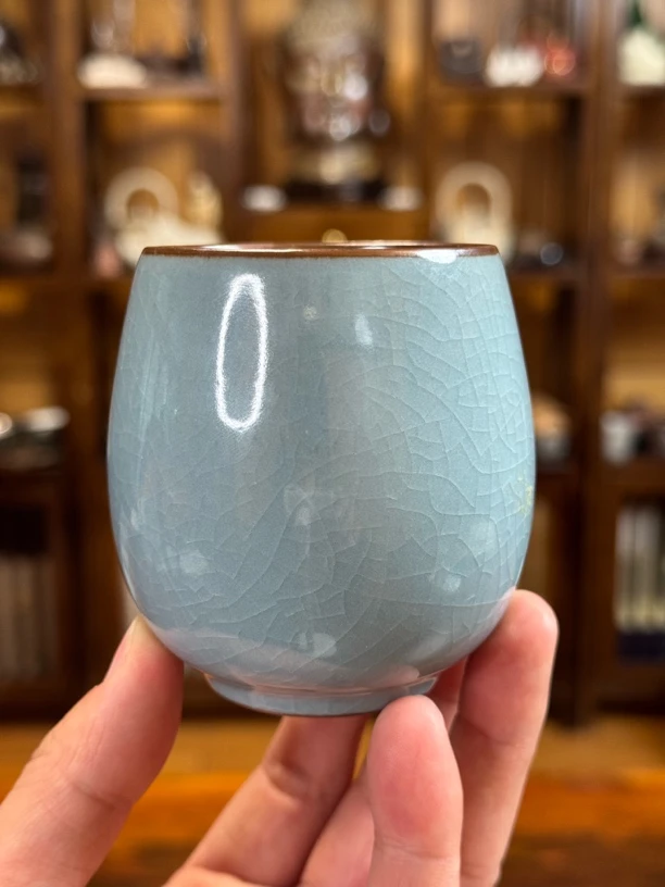 青瓷主人杯200毫升禅定杯手工蓝色陶瓷龙蛋杯冰裂纹罗汉杯
