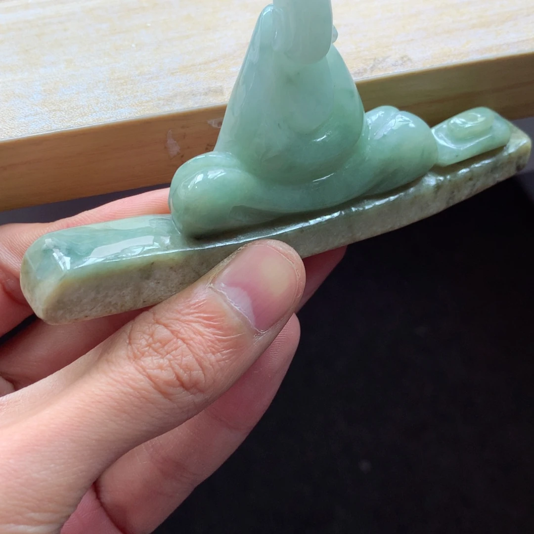 翡翠颈饰未镶嵌吊坠