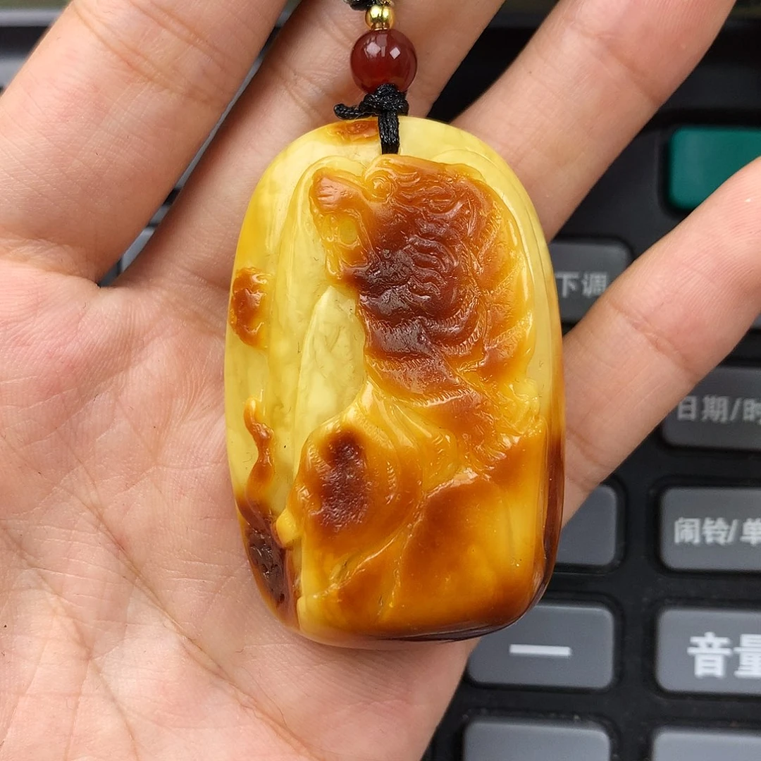 琥珀未镶嵌珠宝奇石