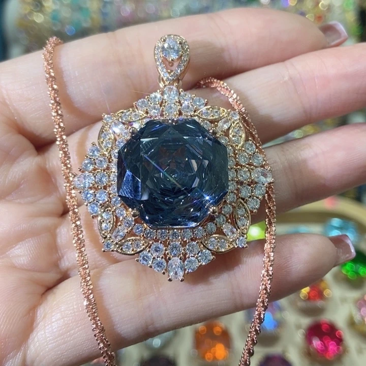 66锆石（处理）吊坠