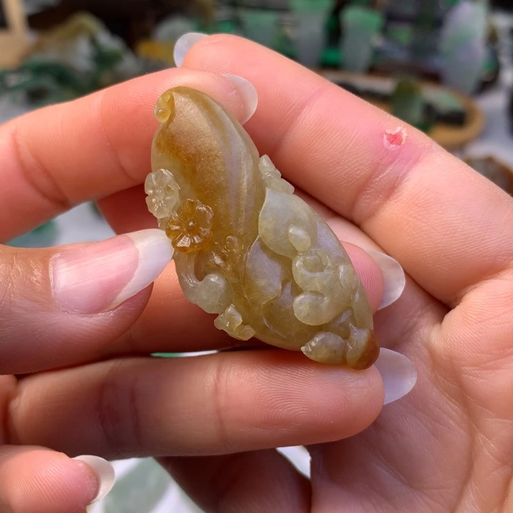 定制翡翠未镶嵌翡翠
