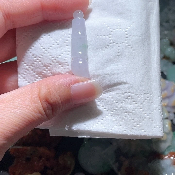 颈饰未镶嵌翡翠天