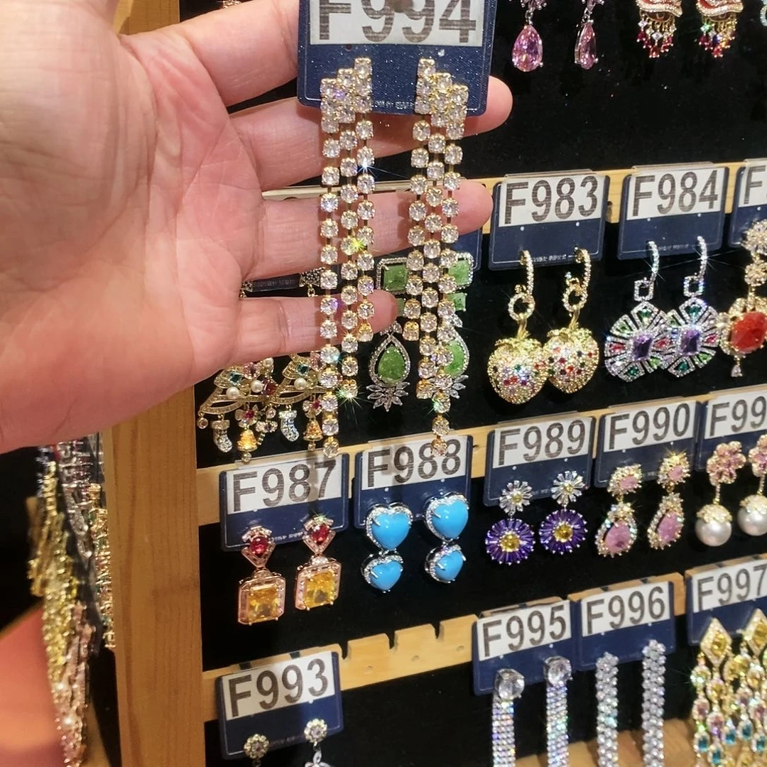 【闪购商品】纯铜925银锆石