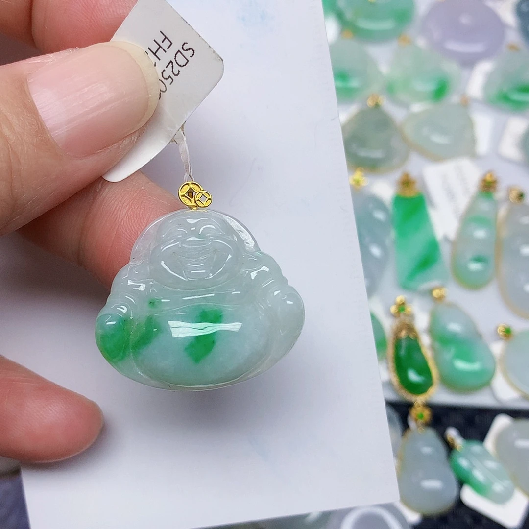 翡翠18K金镶嵌颈饰356788