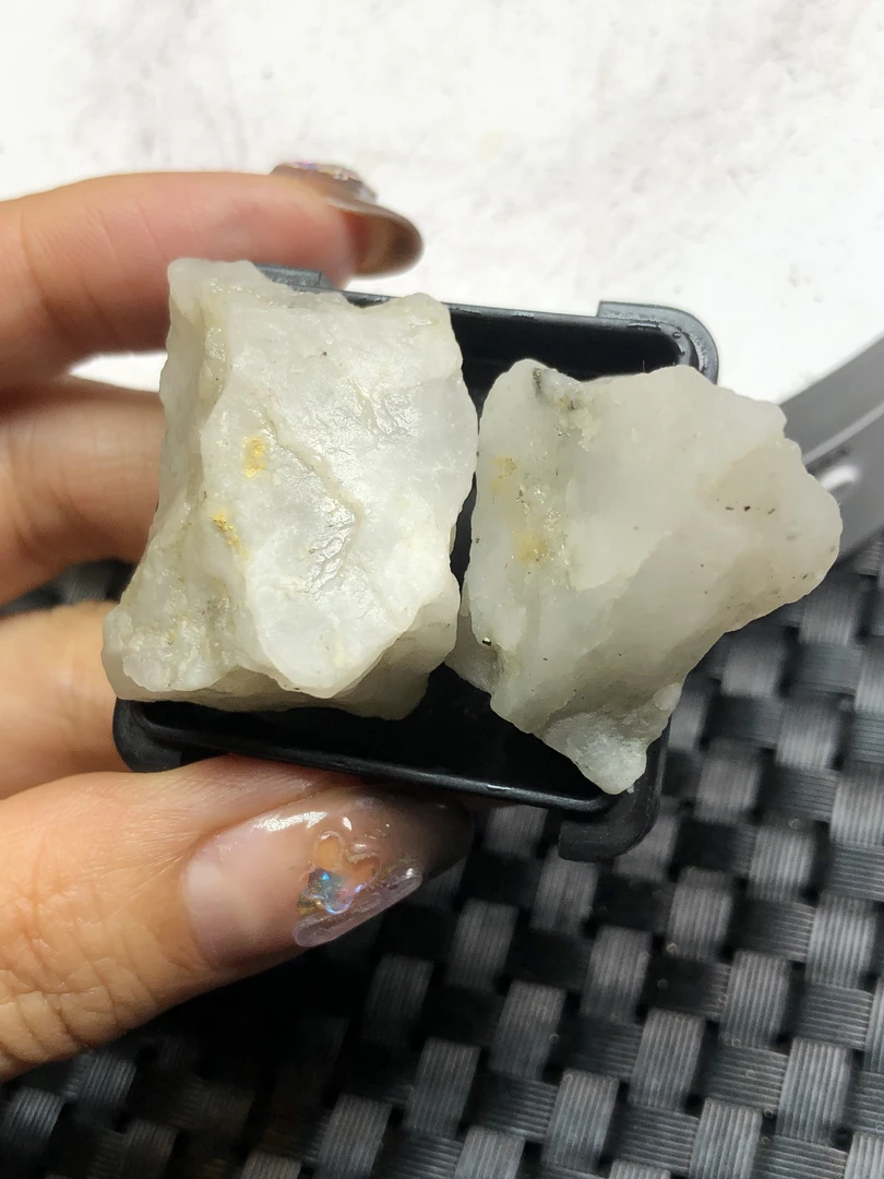 人间33.1g金达莱天然矿标
