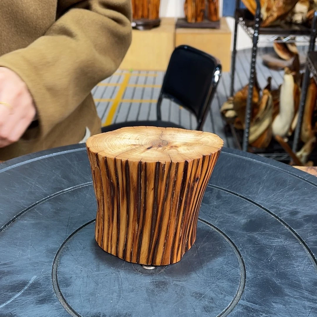 柏木（崖柏）随型艺术根雕