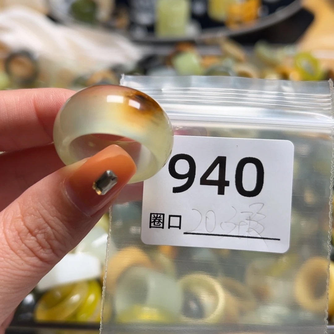 ****^蛇纹石玉未镶嵌戒指