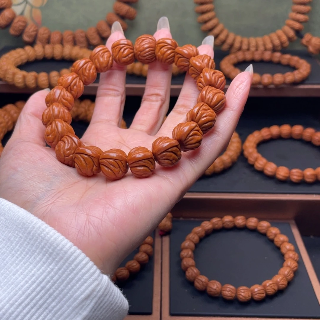 阳***泽吊坠桃核14红魔爆肚