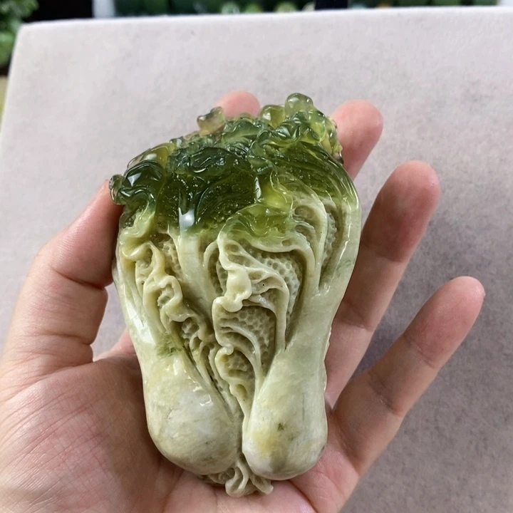 岫玉未镶嵌手把件