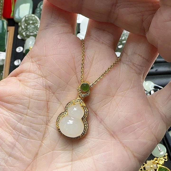 颈饰银S925镶嵌和田玉