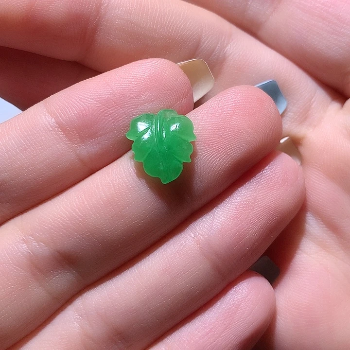 翡翠未镶嵌颈饰无镶嵌23