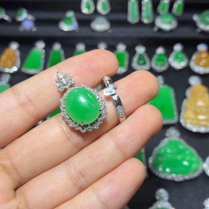 翡翠18K金镶嵌吊坠(不含链)翡翠