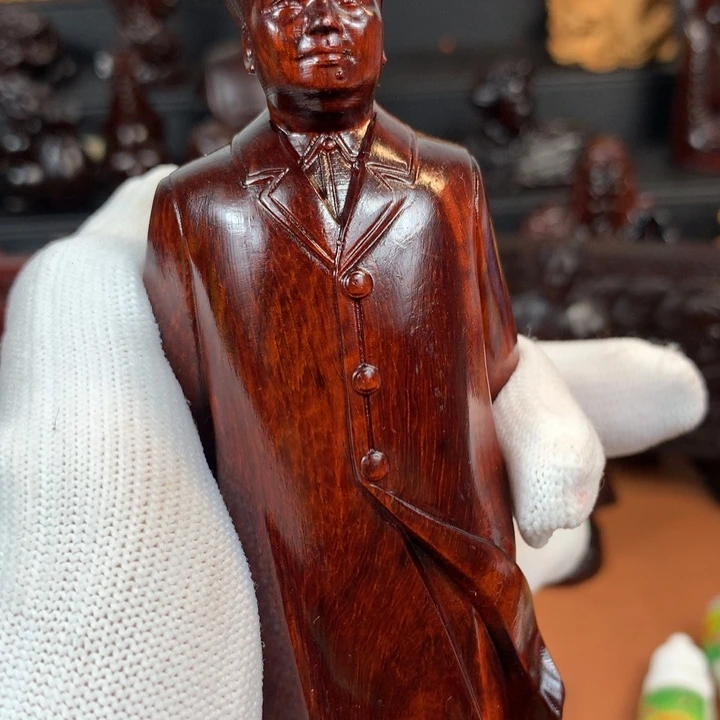 木毛爷爷紫檀木雕16