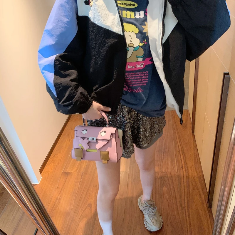 【张静芝】刺绣卡通连帽撞色拼接外套