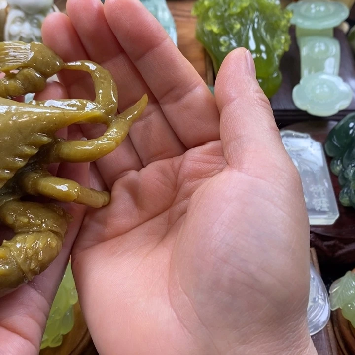 北***¹蛇纹石玉未镶嵌手把