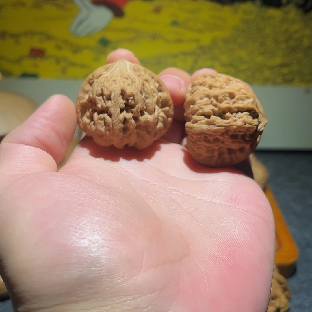 吊坠文玩核桃43平谷凹底