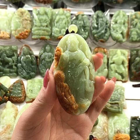 和田玉未镶嵌挂件