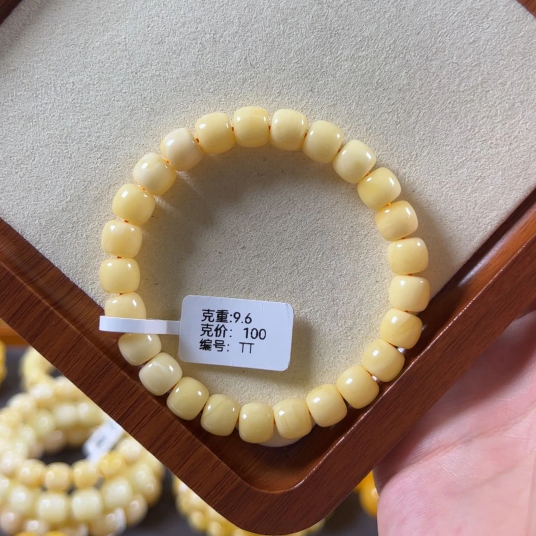 裸石蜜蜡未镶嵌8.8mm俄料满蜡浓白老型tt