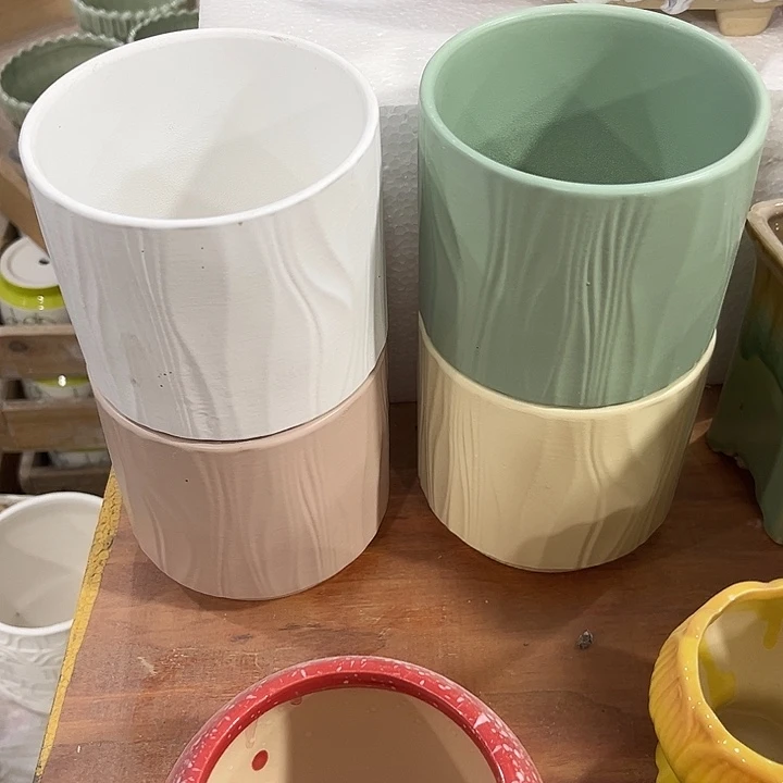 有孔！福利价陶瓷花盆