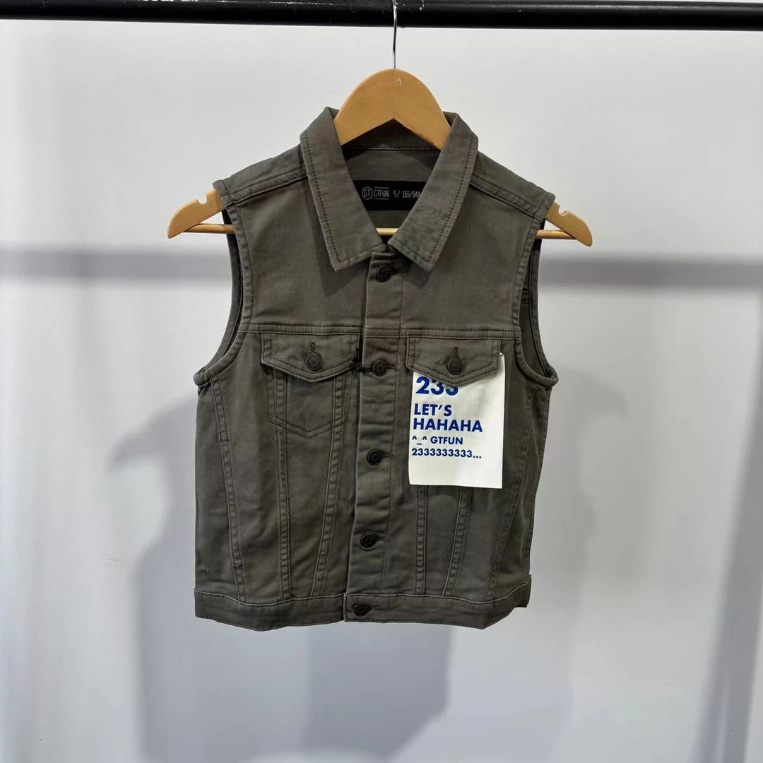 U-31 24新款潮牌情侣款字母印花时尚马甲 79002