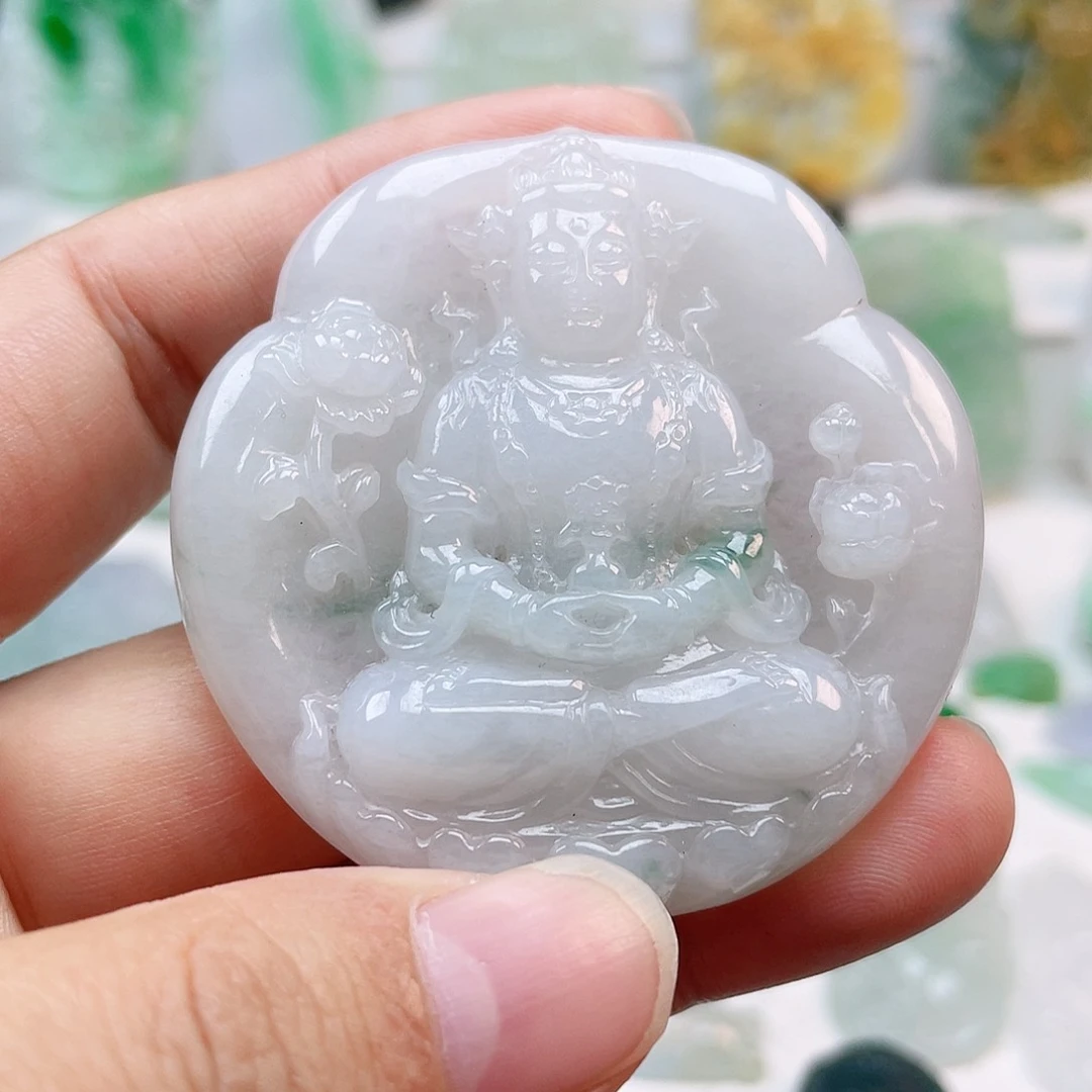 翡翠颈饰未镶嵌渡母