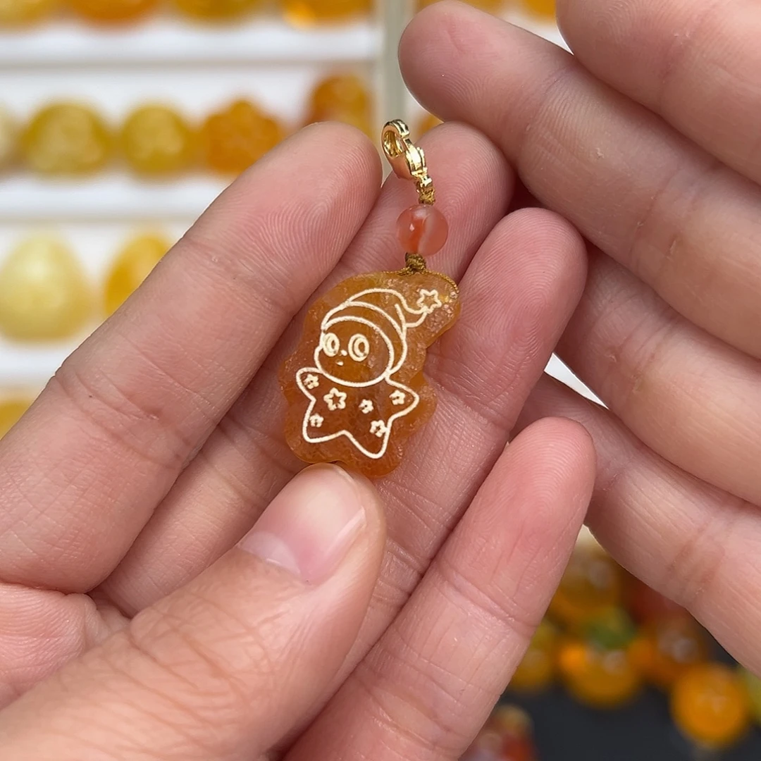 蜜蜡未镶嵌颈饰蜜蜡